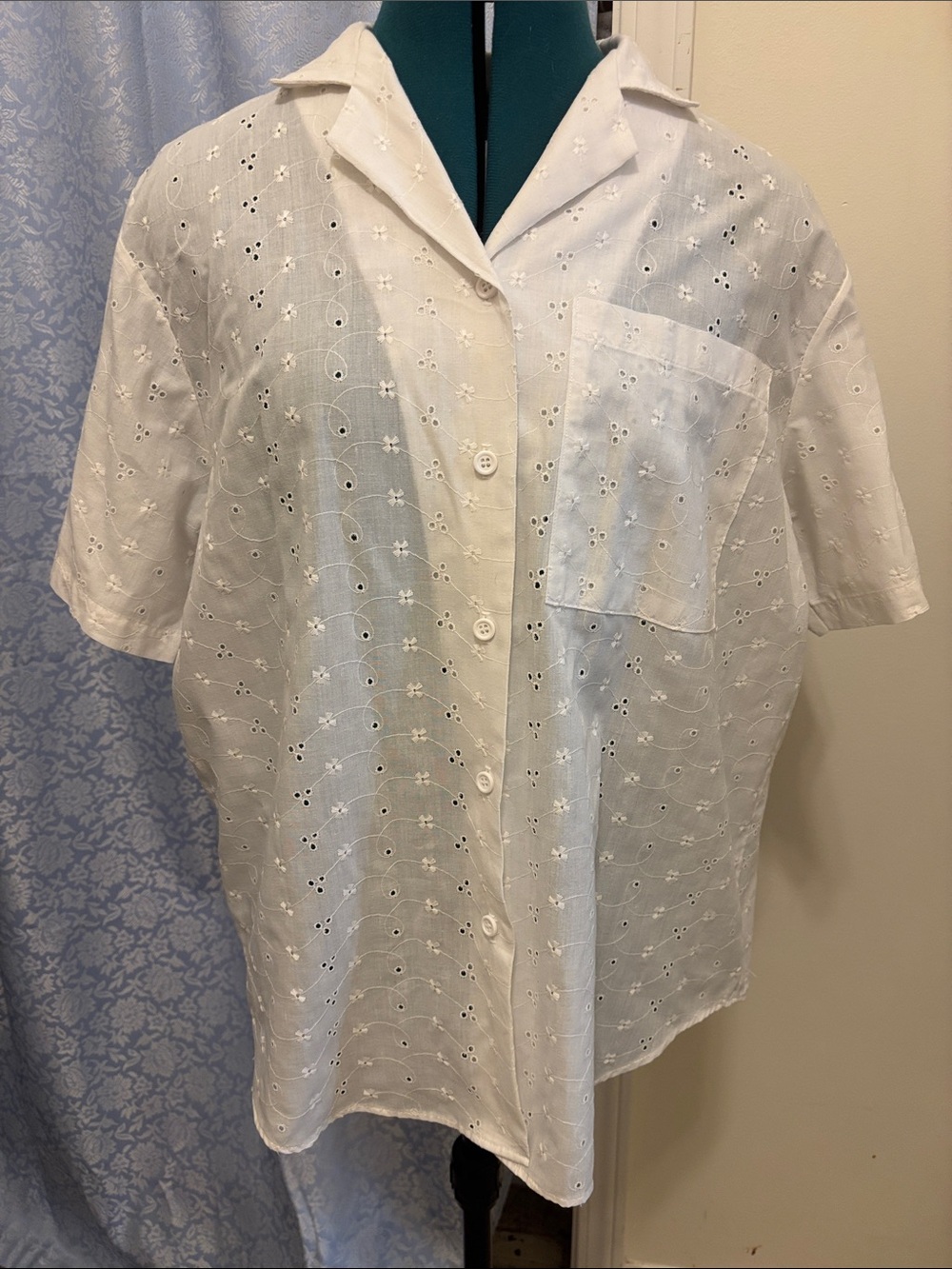 Vintage White Eyelet Short-Sleeve Button-Down Shirt